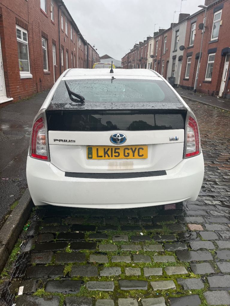 Toyota, PRIUS HYBRID, 2015, 1797 (cc)