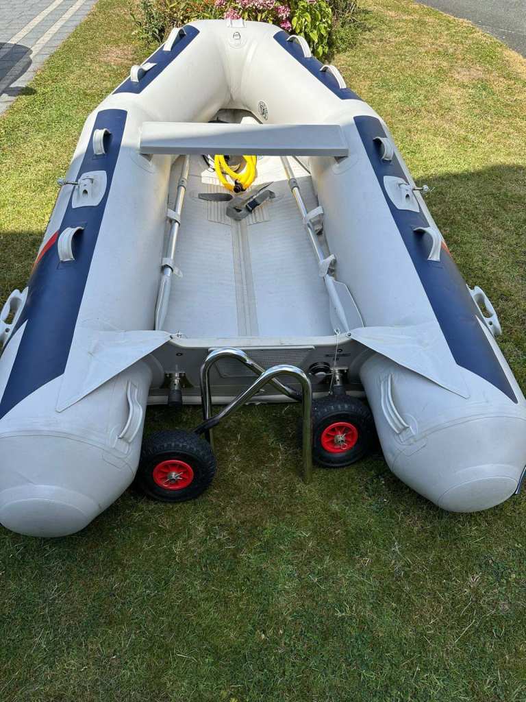 Honwave Air V-Floor inflatable Boat (SIB) plus Parsun F4 BM, 5hp 4 stroke outboard with trolley