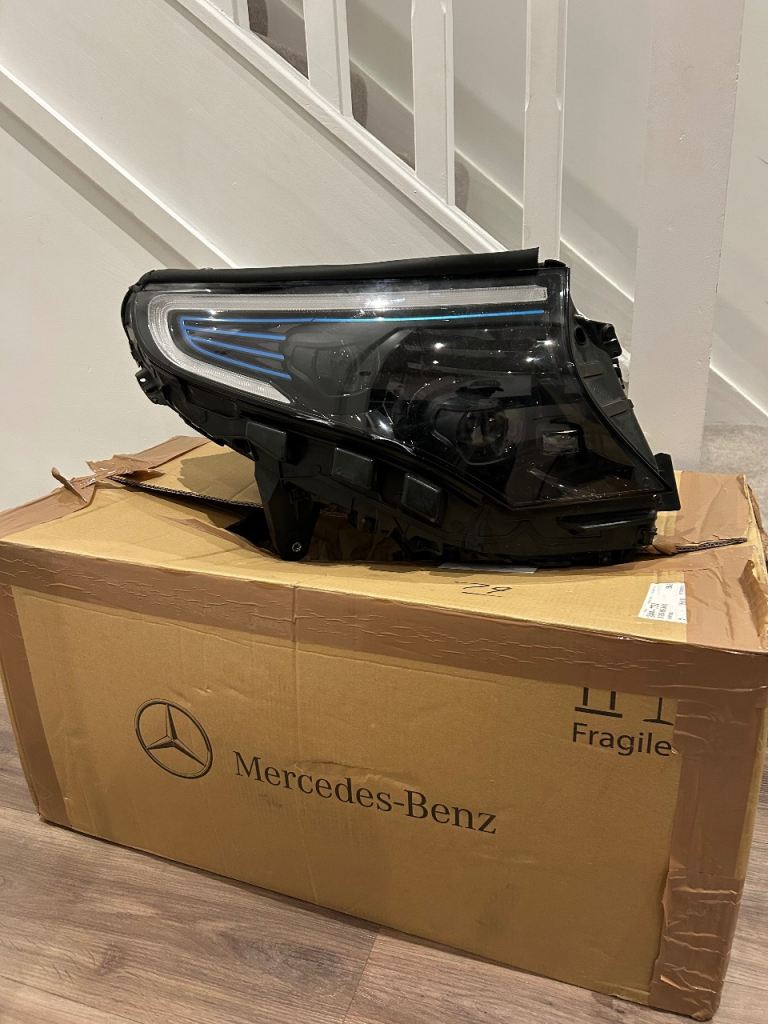 GENUINE MERCEDES EQC AMG W293 DRIVER RIGHT SIDE HEADLIGHT 