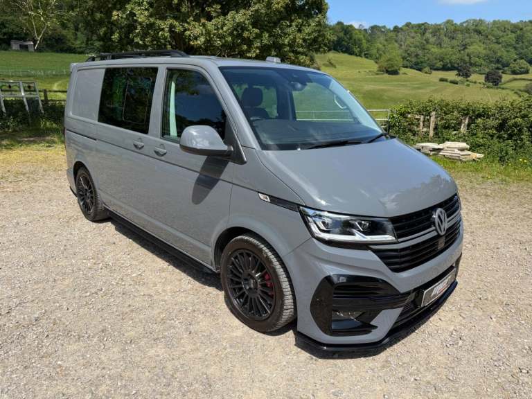 VW Transporter T32 Kombi 204 DSG Highline, Huge Spec, Genuine Leighton Van Model