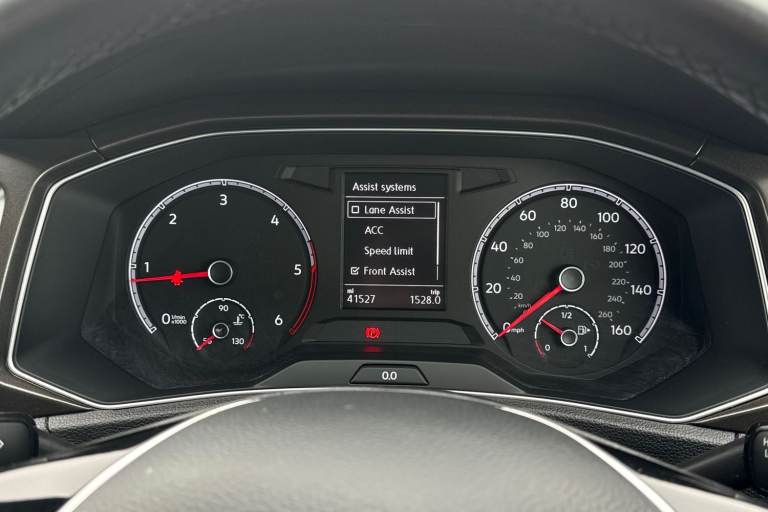 2019 Volkswagen T-Roc 1.6 TDI SE 5dr SUV Manual