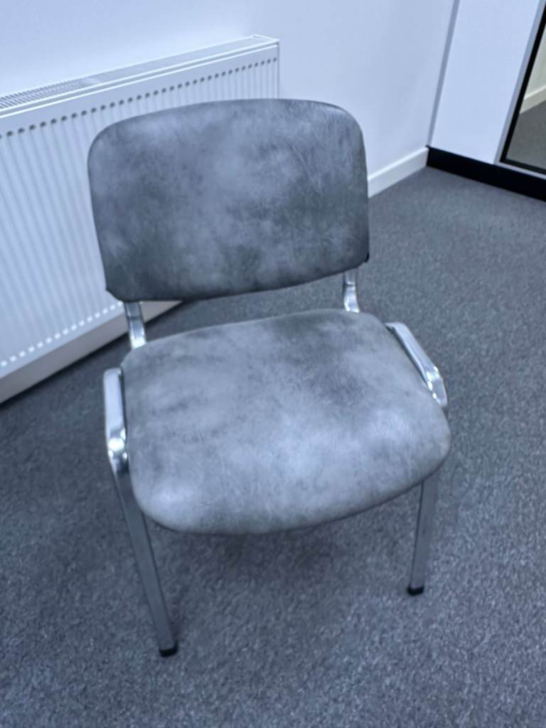 11 x ISO Stacking Chairs - Chrome Frame - Grey padded - Office/Meeting/Bulk lot