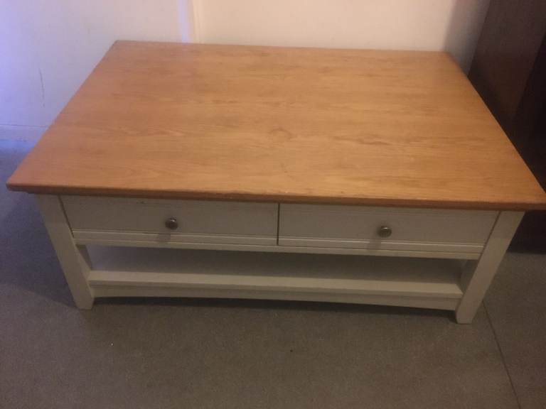 Coffee Table Cotswold Company Chester Pure White Coffee Table with Drawers Cost £400 Oak Wood Top