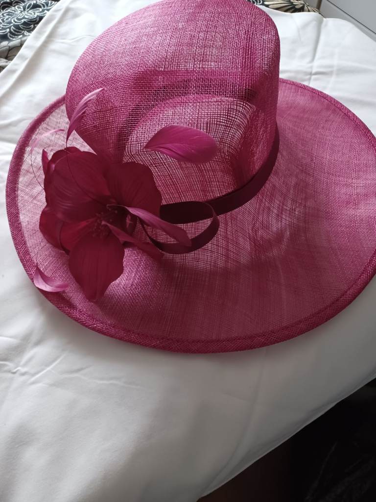 Cerise Hat