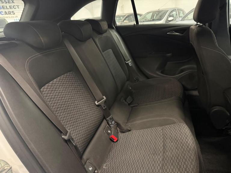 2017 Vauxhall Astra 1.4i Turbo SRi Sports Tourer Euro 6 5dr ESTATE Petrol Manual