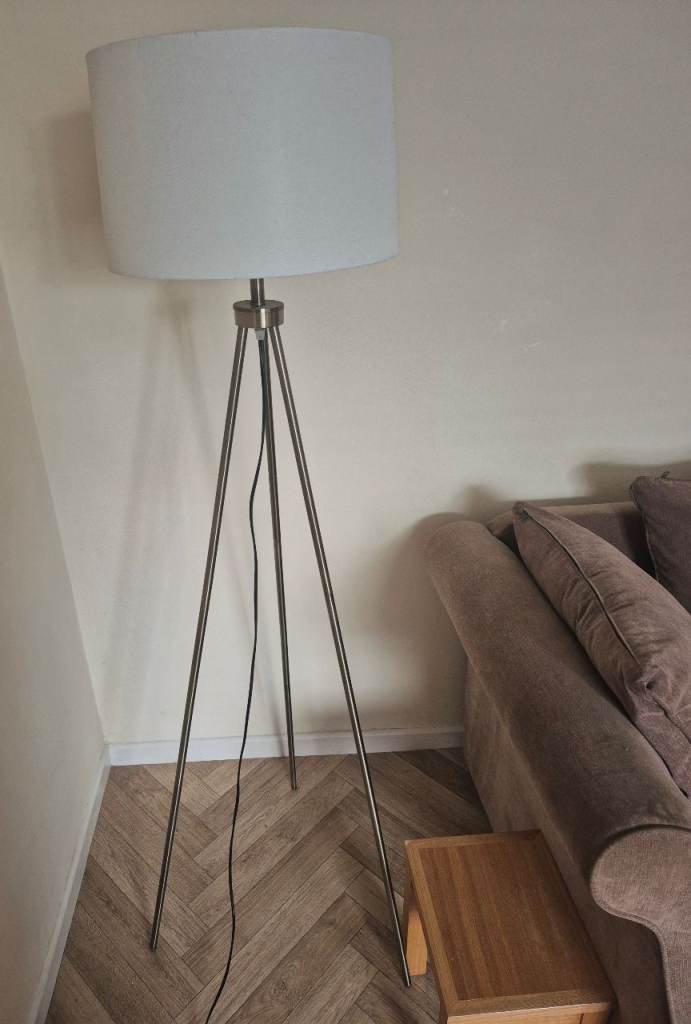 Modern Tripod Floor Lamp with White Shade – Good Condition from Dunelm
