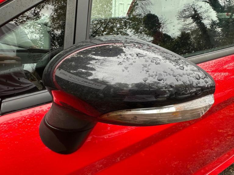 FORD FIESTA 1.0T EcoBoost Zetec S Red Edition Euro 6 (s/s) 3dr 2015