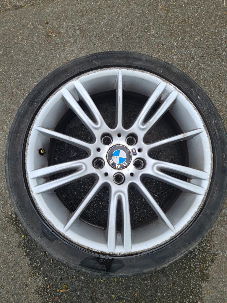 1x genuine front bmw mv3 alloy wheel 8jx18 7843839 / 8036933