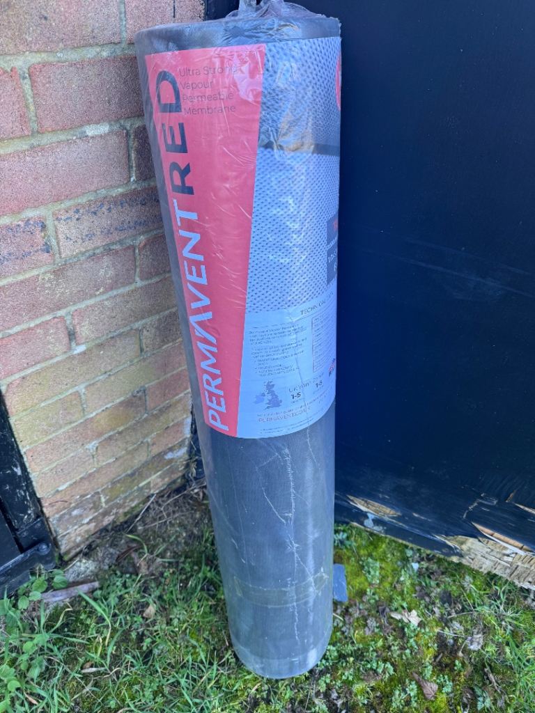 New PERMAVENT RED Taped 1.0x50m 
