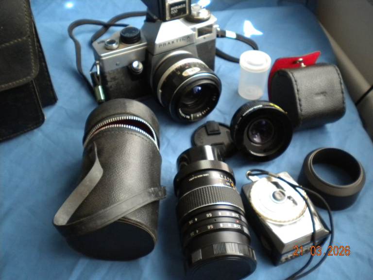 PRAKTICA 35mm SLR CAMERA with separate light meter and accessories