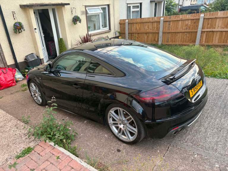Audi, TT, Coupe, 2011, Manual, 1968 (cc), 2 doors