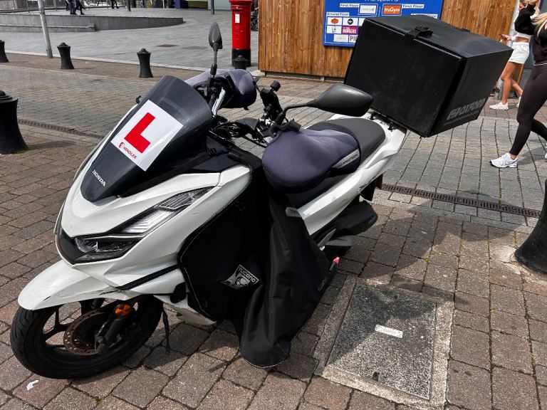 Honda, PCX, 2022, 125 (cc)