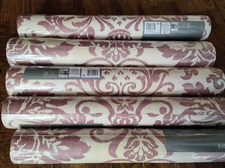 Wallpaper 5 rolls cranbury cream colour