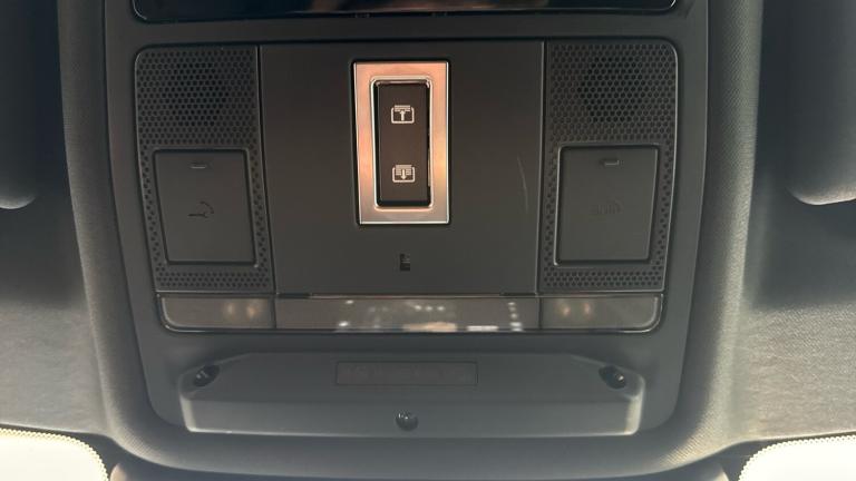 2025 Land Rover Range Rover Evoque 2.0 D200 Edition 5dr Auto Diesel Hatchback Hatchback Diesel Au...