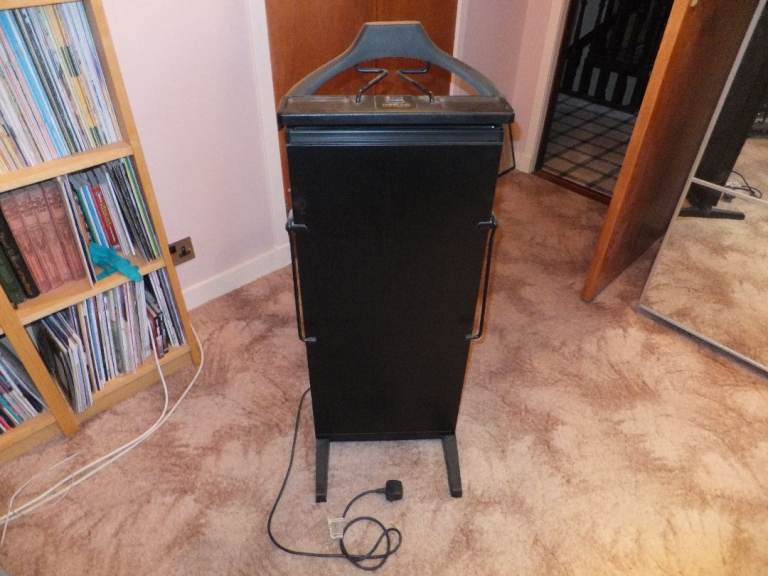 Corby 2200 trouser press, excellent condition c/w instructions