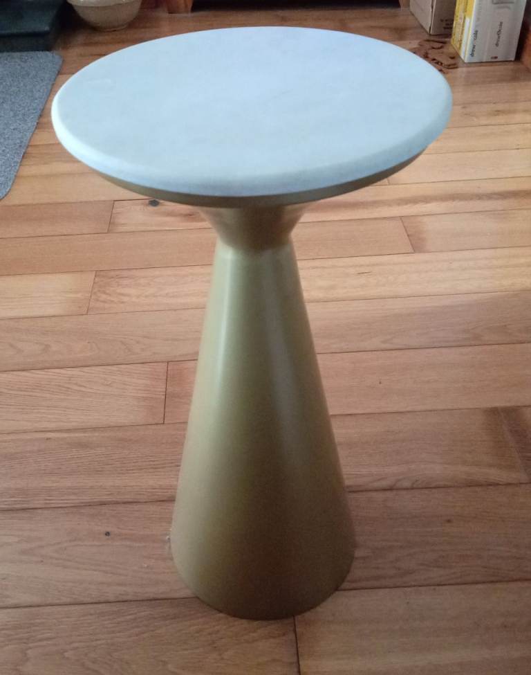 New. Modern gold and marble side table 