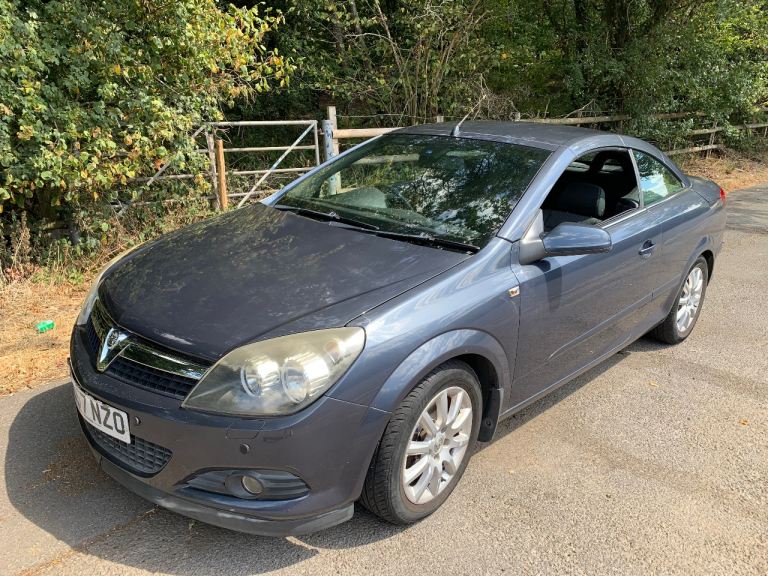 Vauxhall, ASTRA, Convertible, 2007, Manual, 1796 (cc), 3 doors