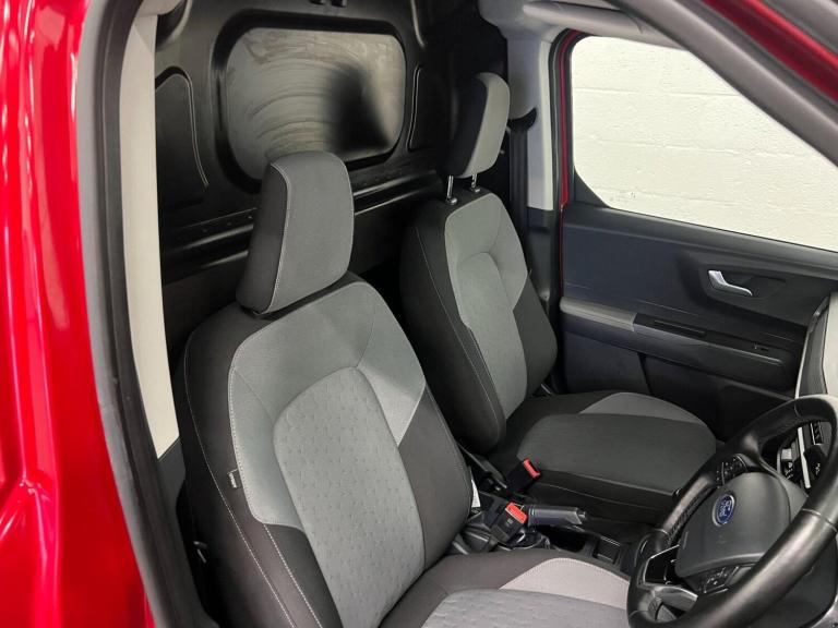 2024 Ford Transit Courier 1.0 EcoBoost 125ps Limited Van PANEL VAN PETROL Manual