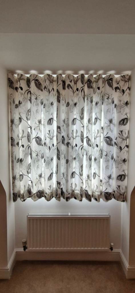 ​Stunning Bespoke Quality – Huge Saving on Original Retail Price!