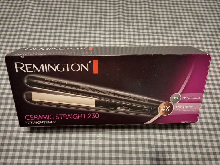 Remington Ceramic Straight 230 hair straighteners (NEW) 