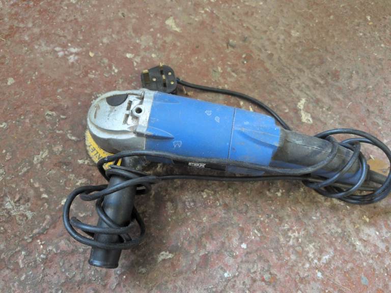 Angle Grinder with UK Plug – Fair Condition