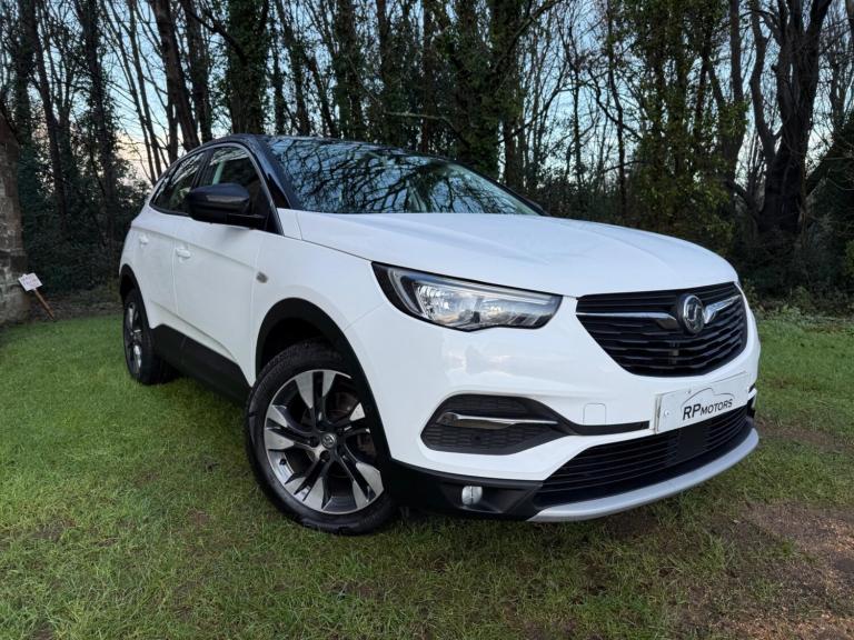 2019 Vauxhall Grandland X 1.5 Turbo D Sport Nav 5dr HATCHBACK PETROL Manual