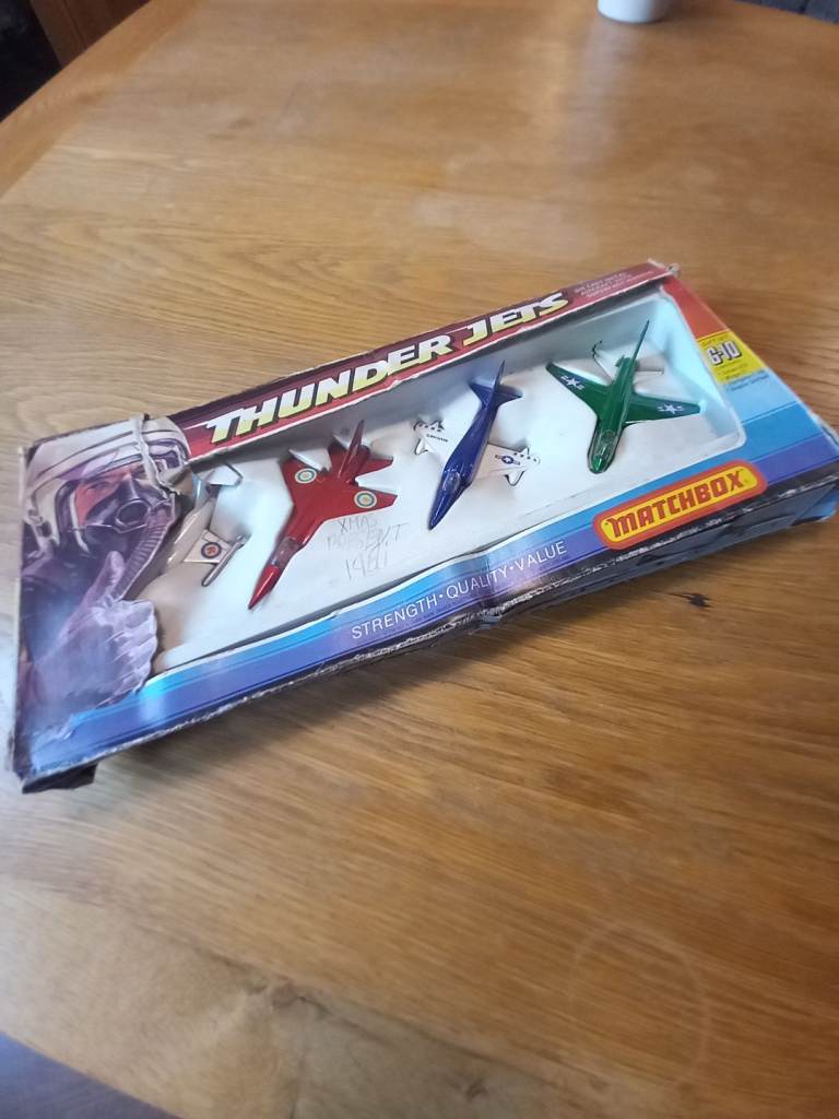 Matchbox Skybusters "Thunder Jets" Gift Set – Vintage 1975