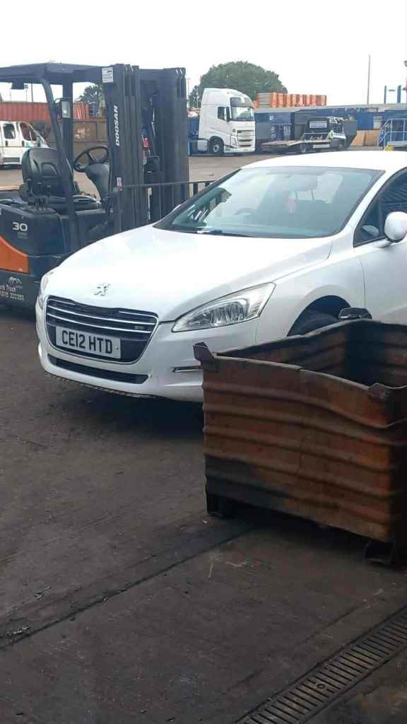 peugeot 508 white breaking parts 