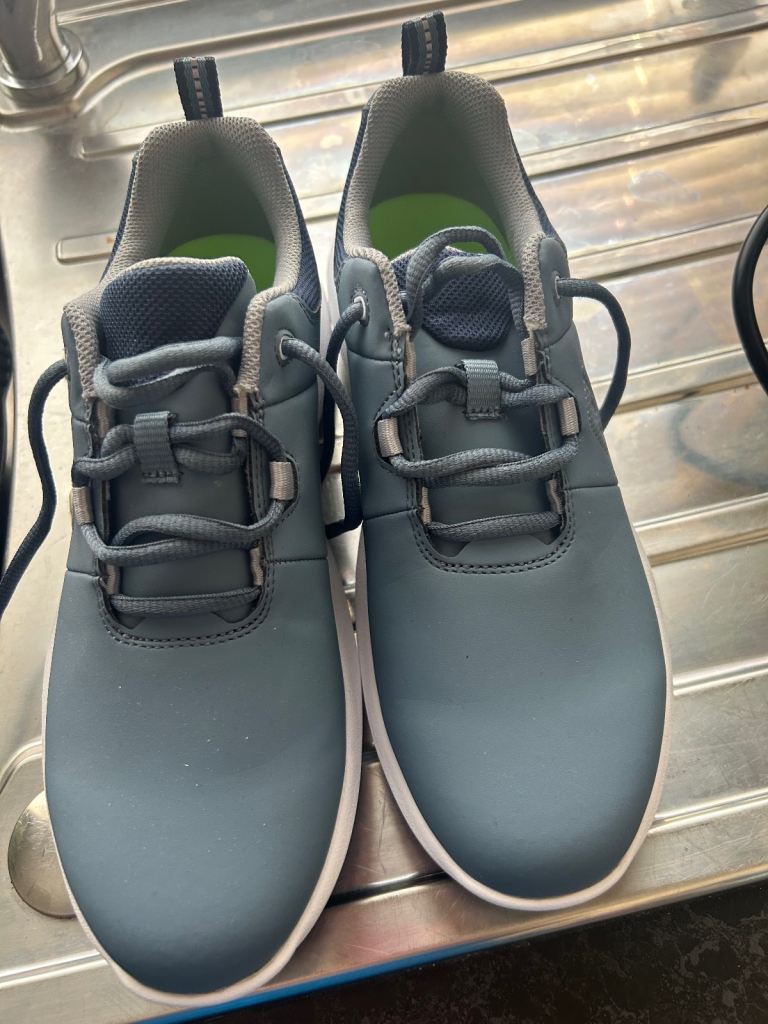 Ladies Footjoy golf shoes 