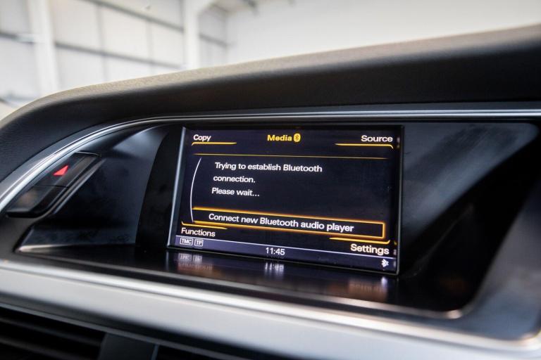 2015 Audi A4 2.0 TDI Ultra 163 SE Technik 5dr ESTATE DIESEL Manual