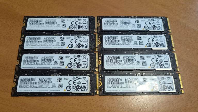 JOB LOT OF 8 x Samsung PM9A1 256GB NVMe PCIe Gen4 x4 M.2 SSDs