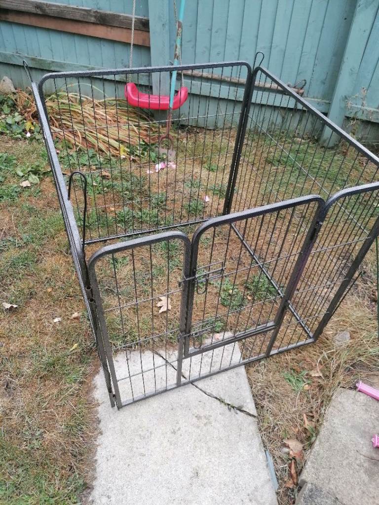 Puppy/rabbit pen 