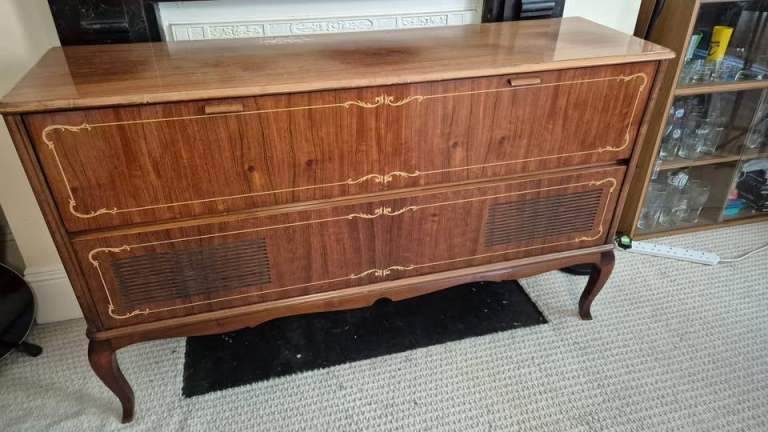 Civic Wooden Radiogram - Gramophone - Civic ZR-4931 CCIR