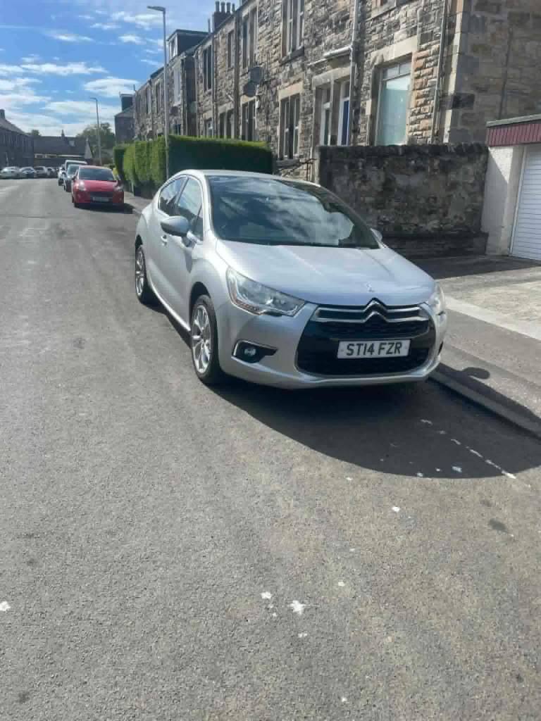 Citroen, DS4, Hatchback, 2014, Manual, 1560 (cc), 5 doors