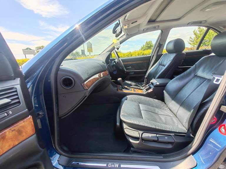 BMW, E39 525 TDS 2.5 DIESEL AUTO 1998 - FULL SERVICE HISTORY!