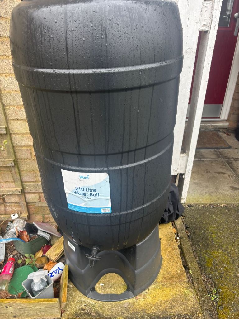 110 Litre Large Rain water Butt £45 ono