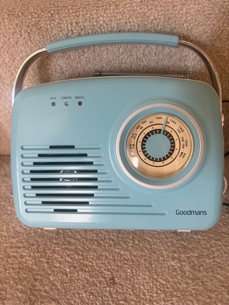 Goodmans Retro DAB/FM Radio – Sky Blue, Good Condition