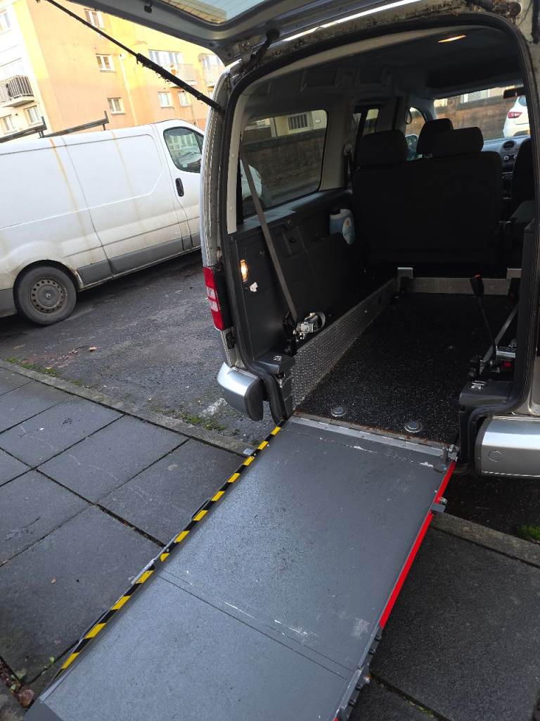 Volkswagen, CADDY MAXI LIFE, MPV, 2014, Semi-Auto, 1598 (cc), 5 doors