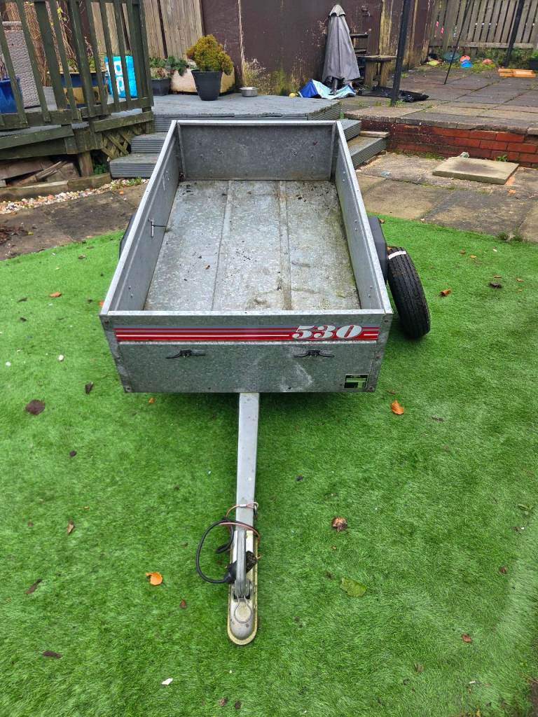 530 caddy trailer. 7 pin. New spare wheel.