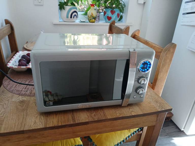 For sale microwave 