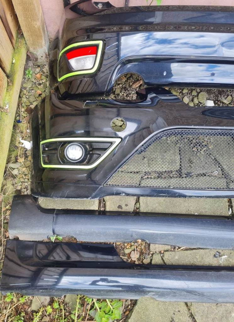 Ford/volvo parts available for quick sales (Various fords/volvo's compatible)