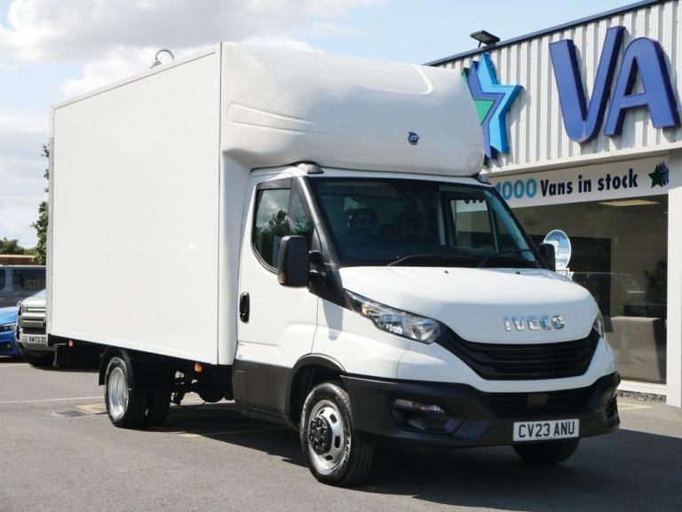 2023 IVECO DAILY 2.3 35C14 136 BHP 3750 LONG RWD LUTON TAIL-LIFT
