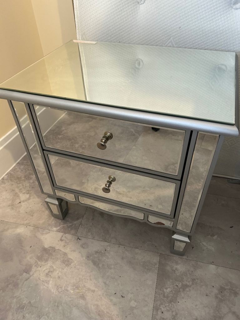 VGC lovely mirror effect cabinet