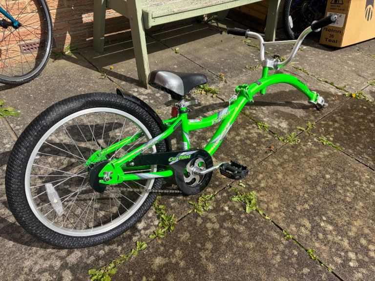 WeeRide Co-Pilot Tag-Along - Green - NO HITCH BRACKET