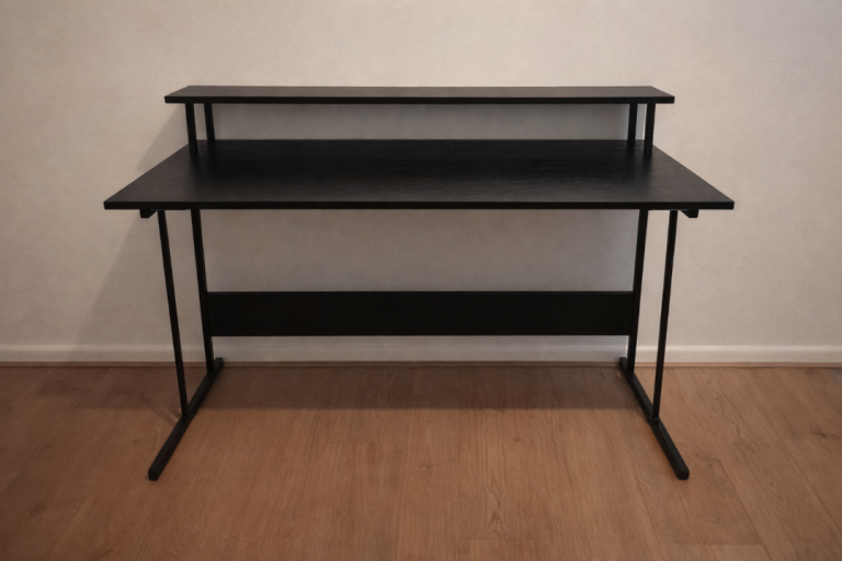 Bargain Built in LED Light strip Gaming desk table built in screen ergonomic screen riser 