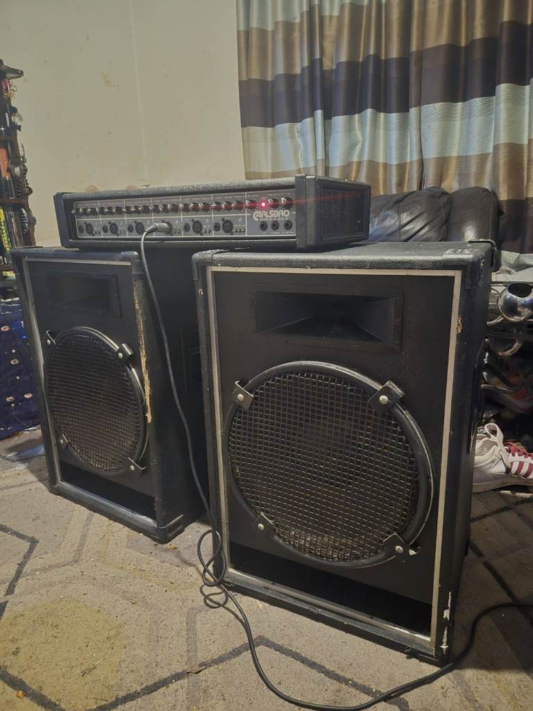 300w carlsbro marlin amp and 2 X 200w speakers.