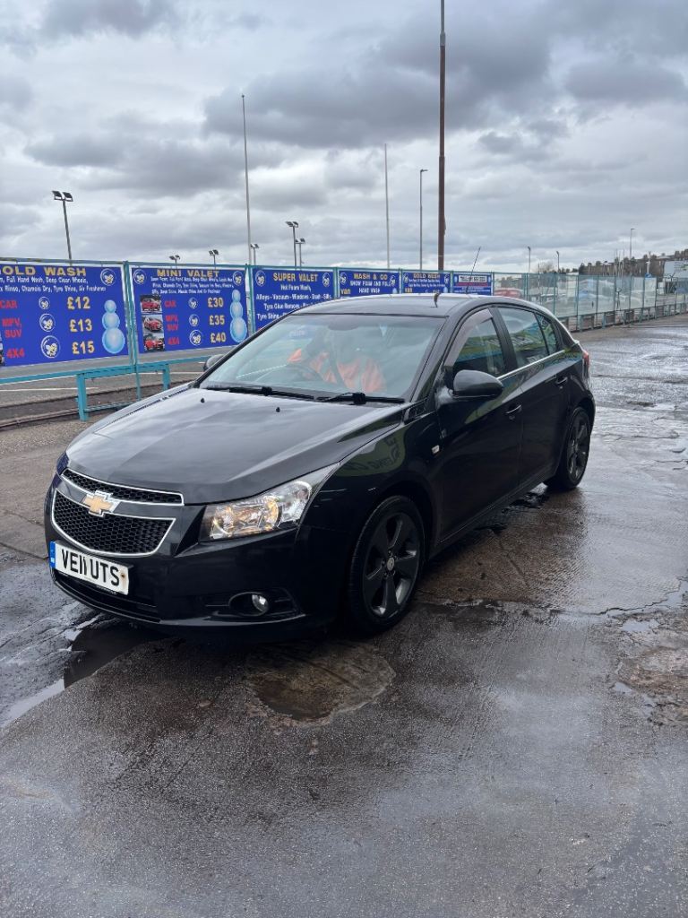 Chevrolet, CRUZE, Hatchback, 2011, Manual, 1796 (cc), 5 doors