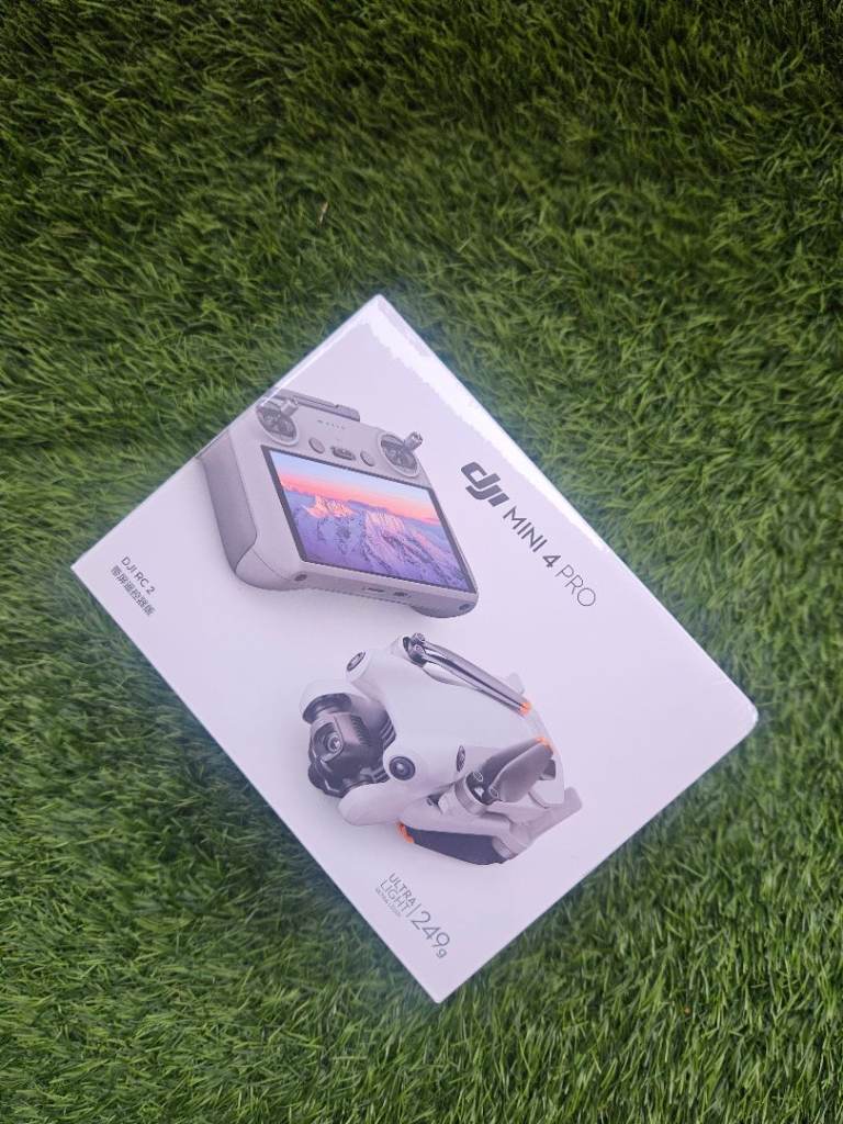 DJI Mini 4 Pro + RC 2 (Screen Remote) | Brand New & Factory Sealed £590