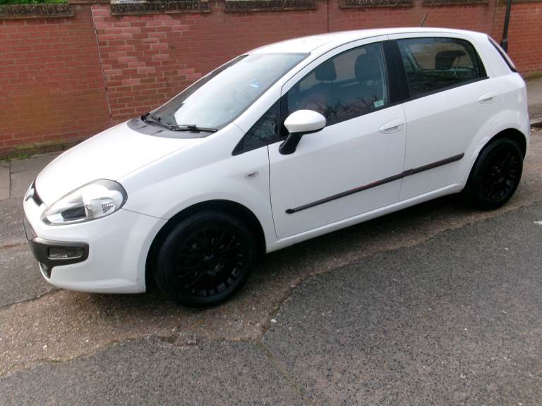 Fiat Punto Evo 1.4 Dynamic Dualogic Euro 5 (s/s) 5dr, Automatic, 2011(11), petrol, cheap car