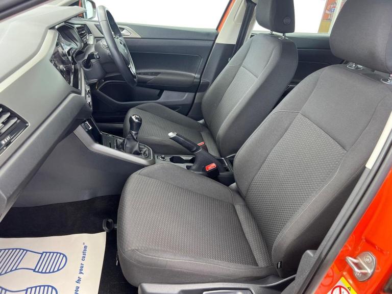 VOLKSWAGEN POLO 1.0 SE Euro 6 (s/s) 5dr 2018